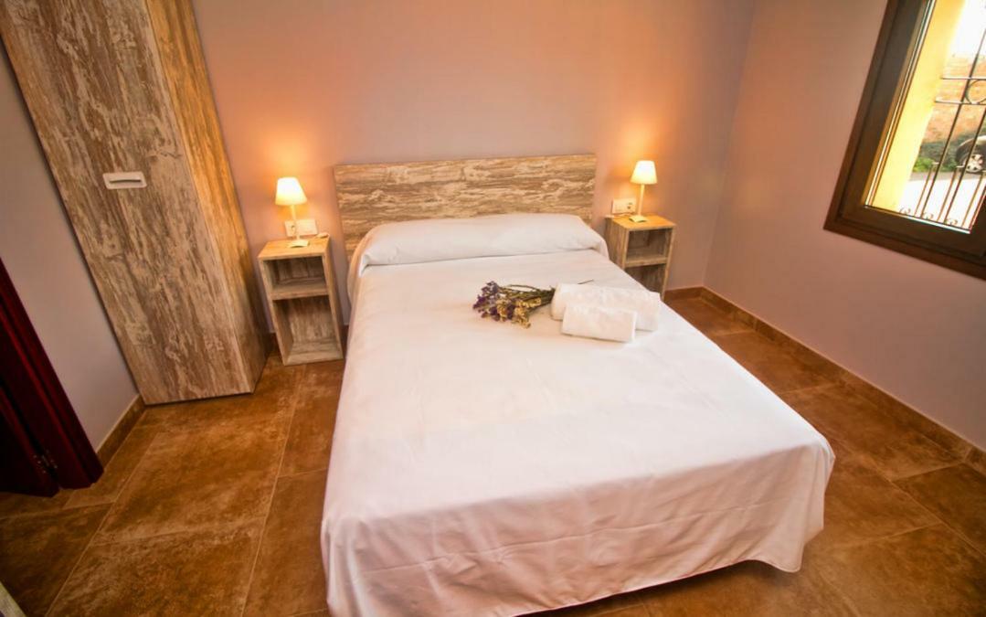 Casa Codeta Guest House La Almunia de San Juan Bagian luar foto